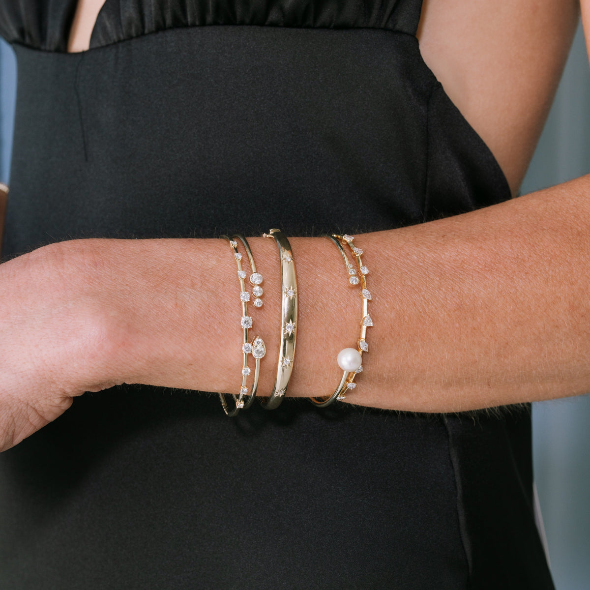 Graduating Diamond Station Bangle