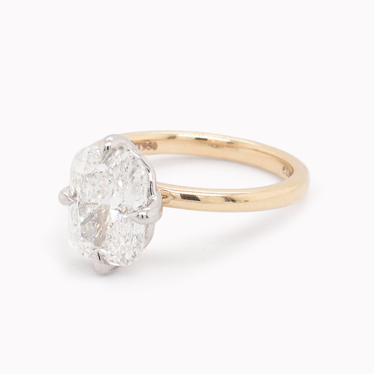 Violet 2.71ct Lab-Grown Cushion-Cut Diamond Engagement Ring