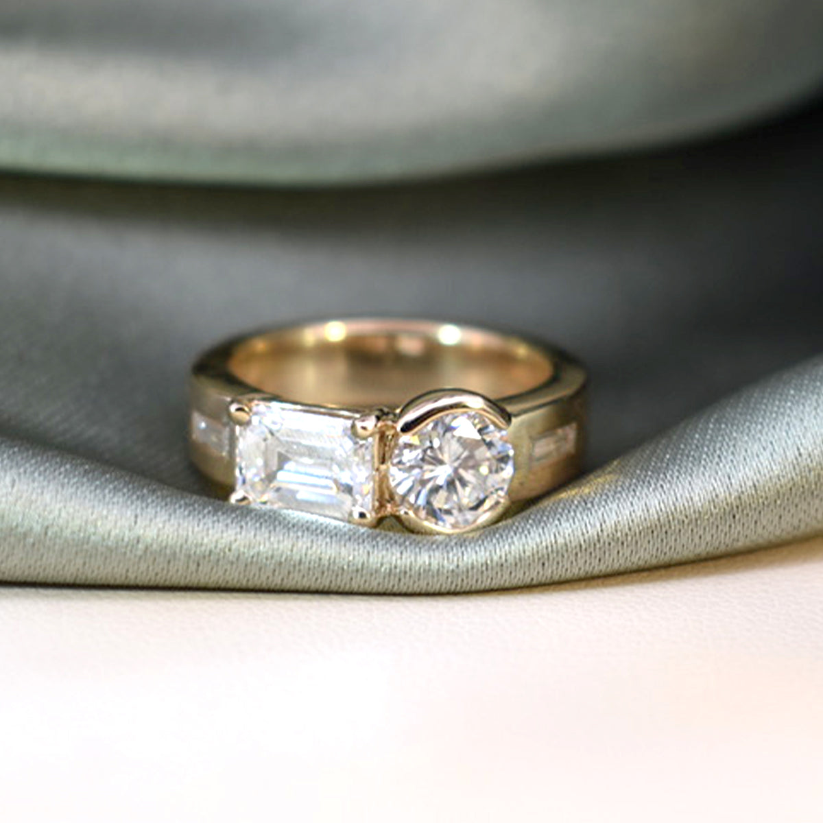 Toi Et Moi Style with Heirloom Diamonds set in a Wide Band
