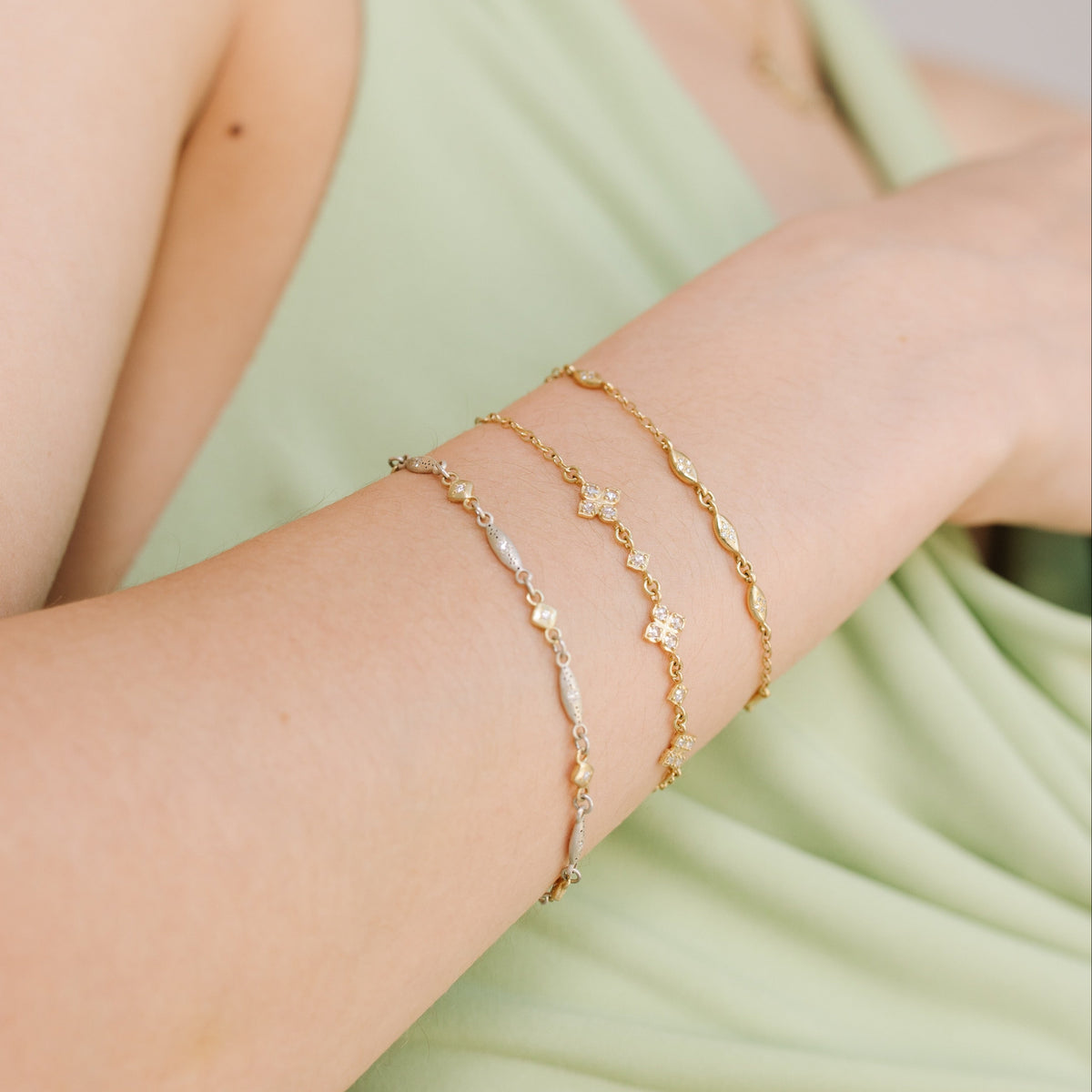 Mixed Metal Single Link Bracelet